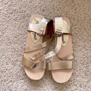 Free people Sandals 🩴~ donating